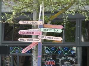 Directional sign